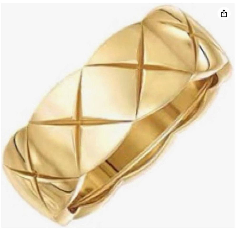 Gold Plated Quilted Motif Ring Size 6
